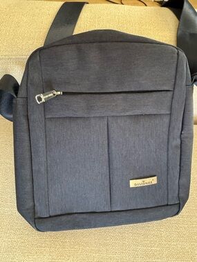 Davidnile Men's Messenger Bag in Charcoal Gray